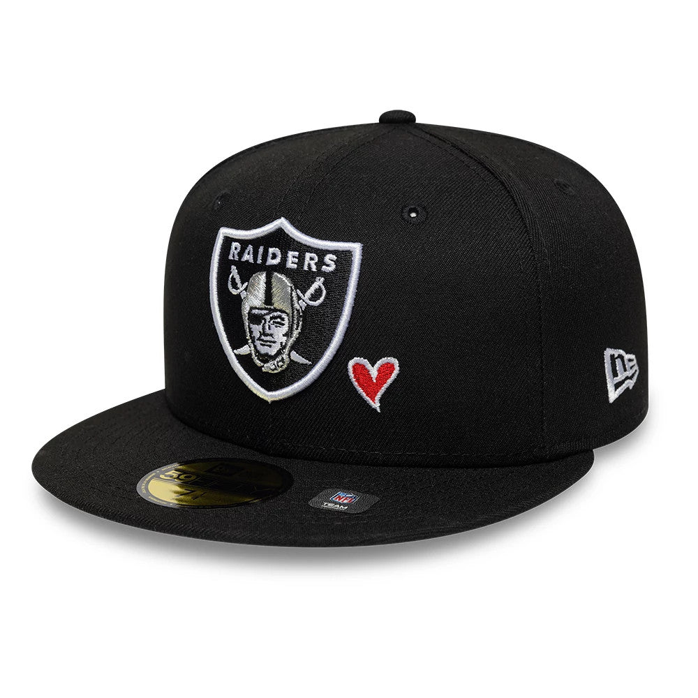 Pictured is this NFL Heart Las Vegas Raiders 59FIFTY Fitted cap in black. 1