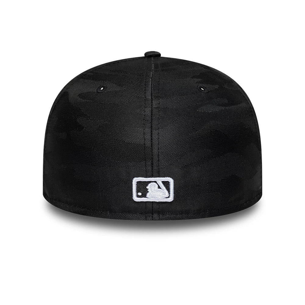 Pictured is this MLB Camo LA Dodgers 59FIFTY Fitted cap in black. 4