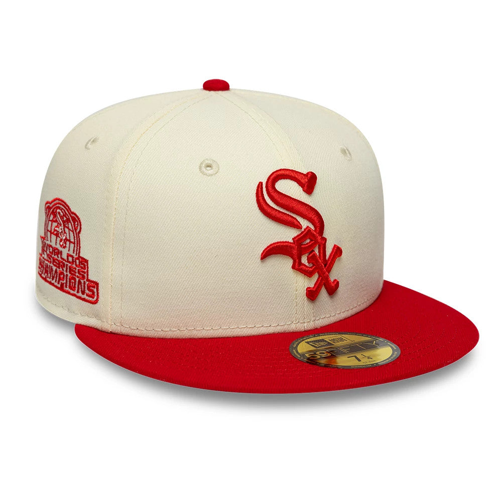Pictured is this MLB Chrome Scarlet Chicago White Sox 59FIFTY Fitted cap in cream,. 1