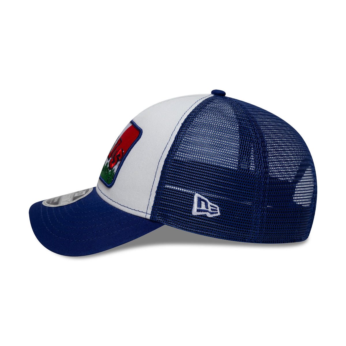 Pictured is this New Era Paris 9FORTY M-Crown A-Frame Trucker cap in white & blue. 4