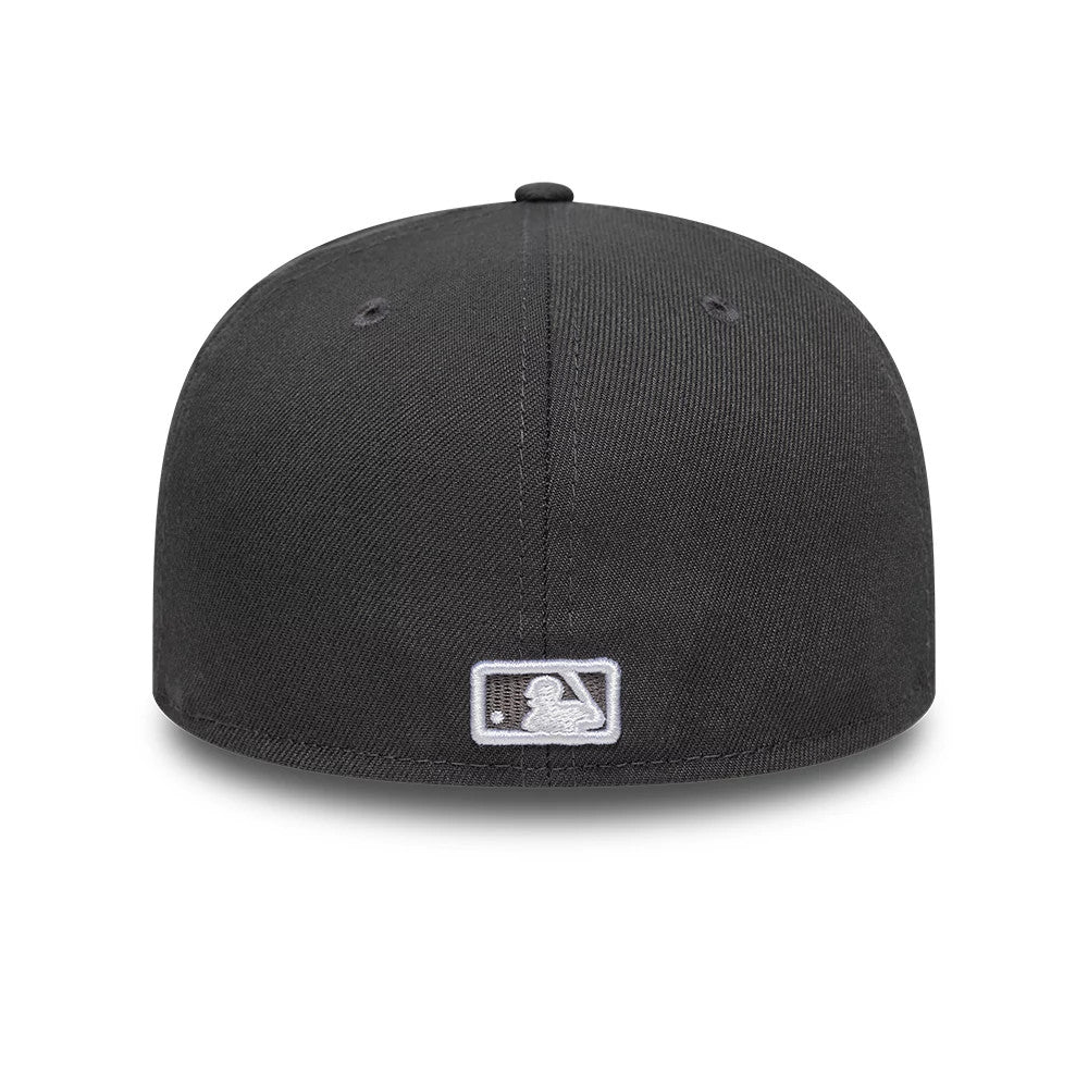 This is a New York Yankees Essential Grey 59FIFTY Cap 6