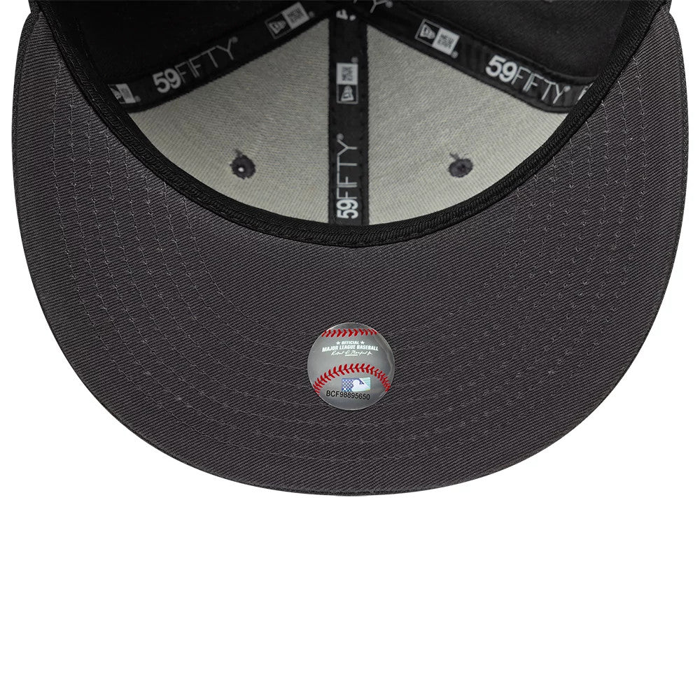 This is a New York Yankees Essential Grey 59FIFTY Cap 7