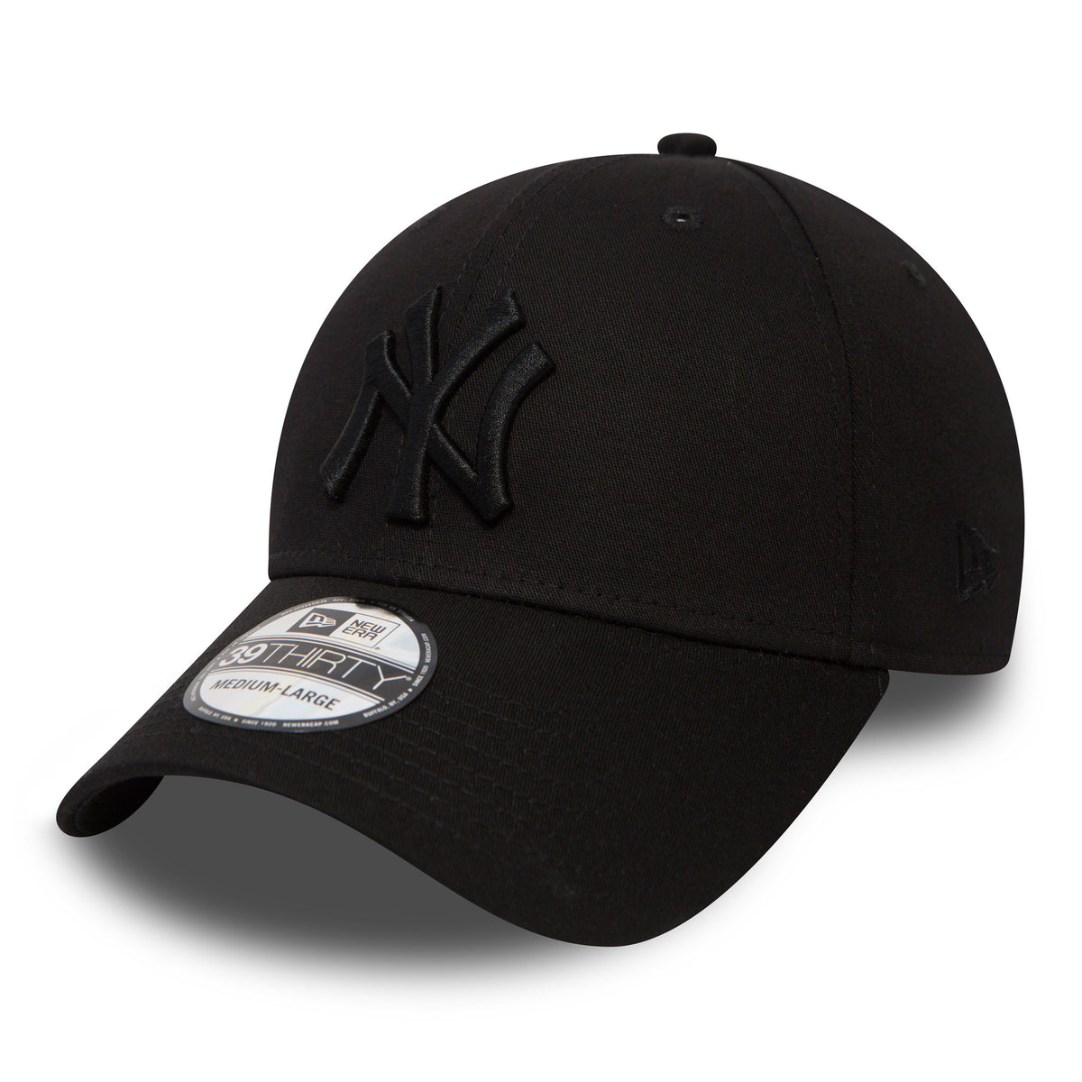 This is a New York Yankees Classic Black 39THIRTY Cap 1