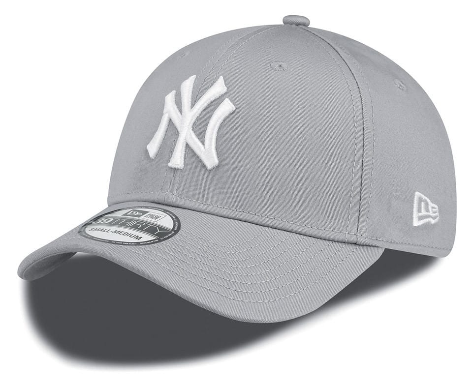 This is a New York Yankees Essential Grey 39THIRTY Cap 1