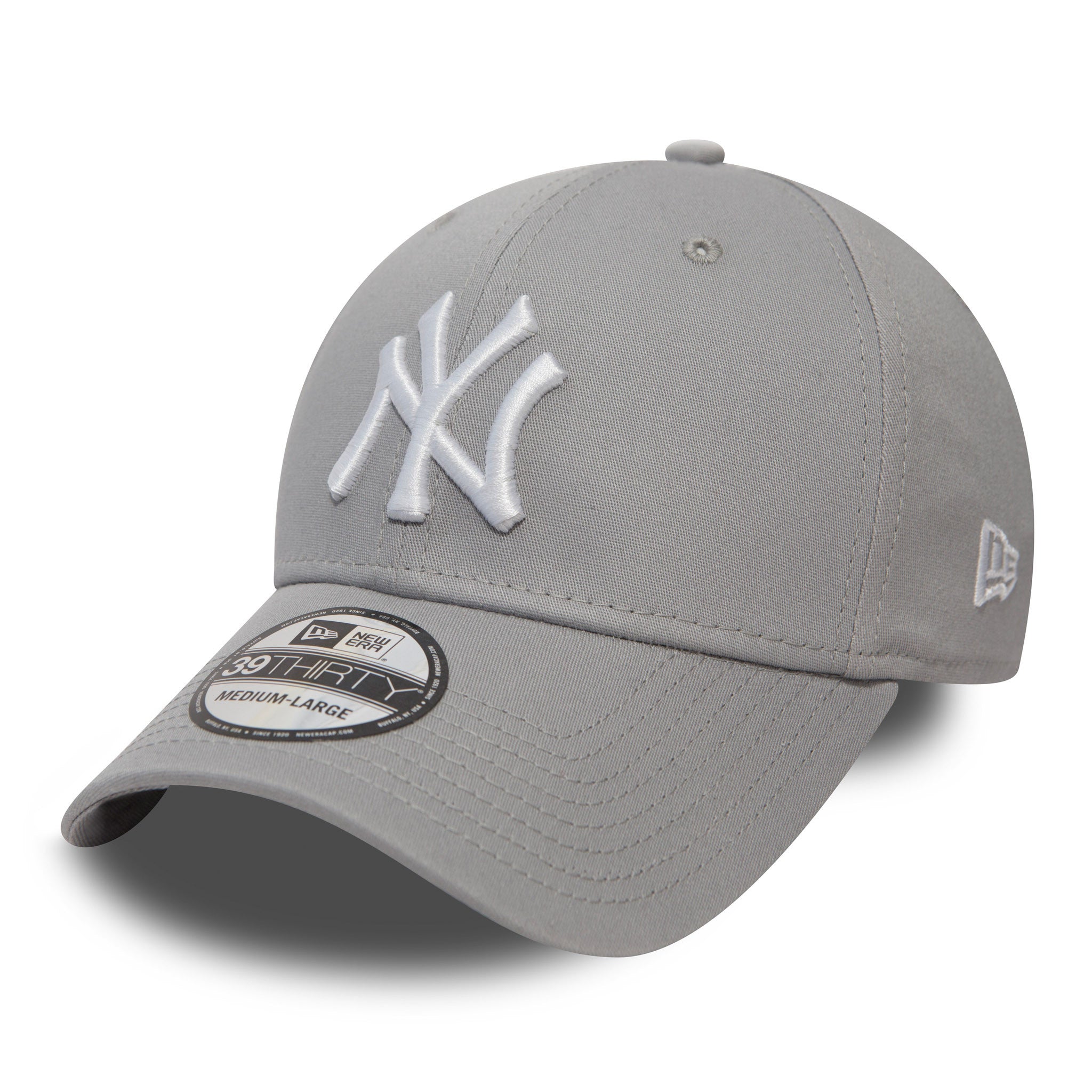 This is a New York Yankees Essential Grey 39THIRTY Cap 1