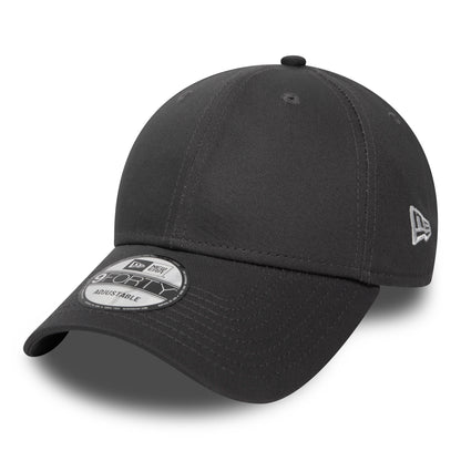 New Era Flag Charcoal Grey New Era 9FORTY Cap, three-quarter view showing a curved visor with a 9FORTY size sticker and the embroidered New Era flag logo on the left side of the structured crown.