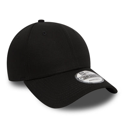 This is a New Era Flag Black 9FORTY Cap 3