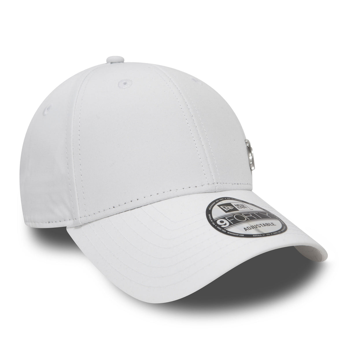 New York Yankees Flawless White New Era 9FORTY Cap, three-quarter view showing the small Yankees logo pin on the right side and black 9FORTY size sticker on the white pre-curved visor.
