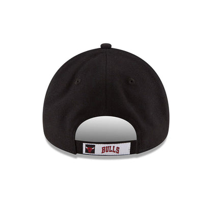 This is a Chicago Bulls Youth The League NBA Black 9FORTY Adjustable Cap 4