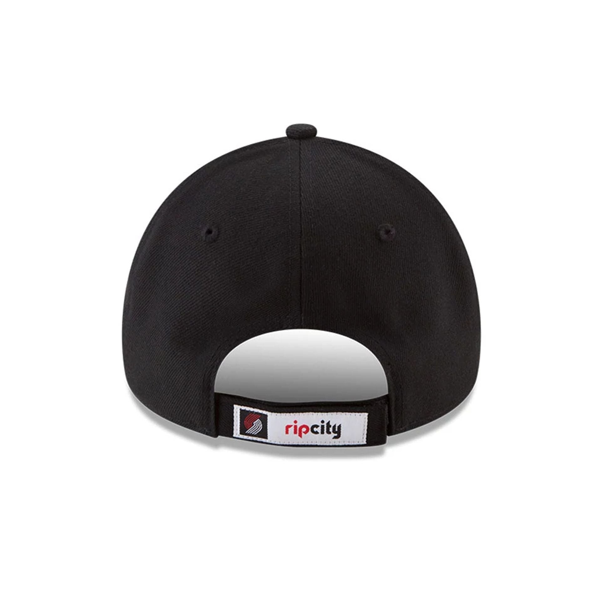 This is a Portland Trail Blazers The League Black 9FORTY Cap 4