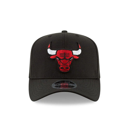 This is a Chicago Bulls Black 9FIFTY Stretch Snap Cap 5
