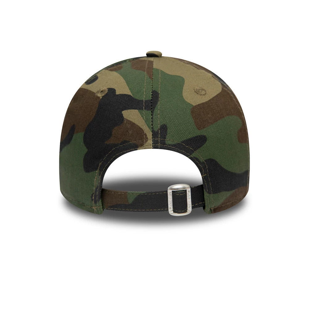 This is a New York Yankees Essential Kids Camo 9FORTY Cap 3