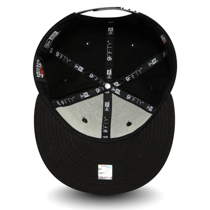 This is a Chicago Bulls Logo Black 9FIFTY Cap 4