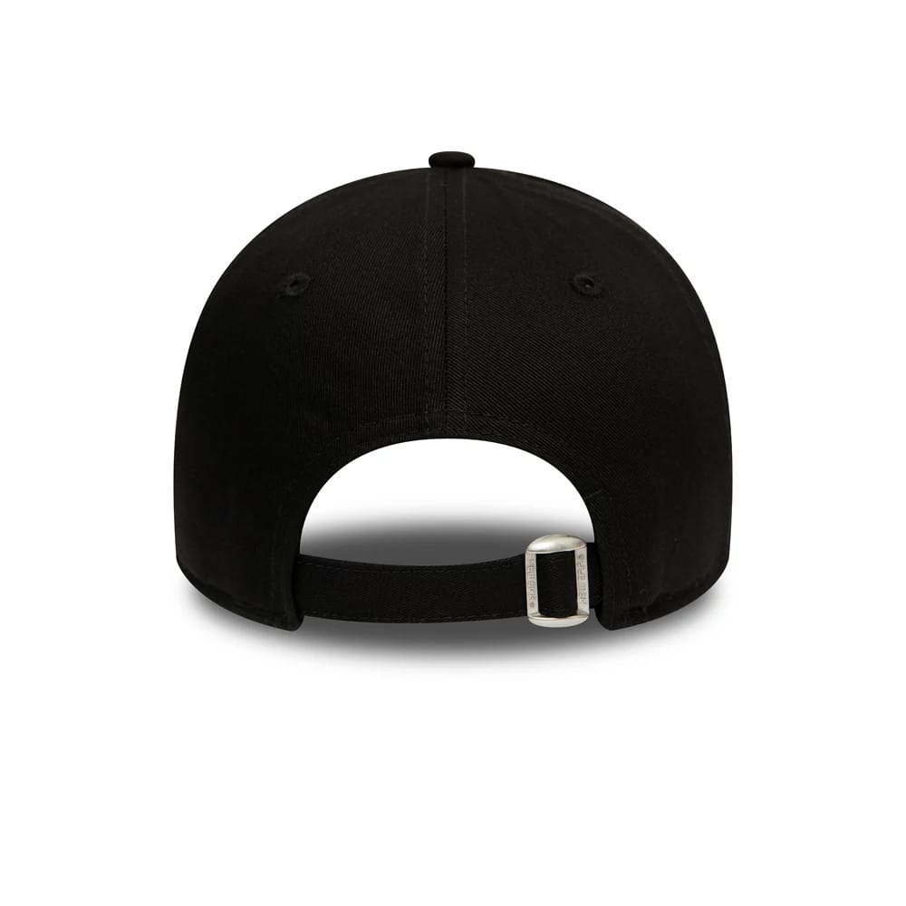 This is a New York Yankees Essential Womens Black 9FORTY Cap 2
