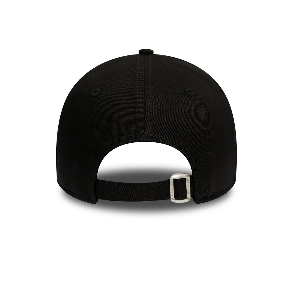 This is a New York Yankees Essential Womens Black 9FORTY Cap 2