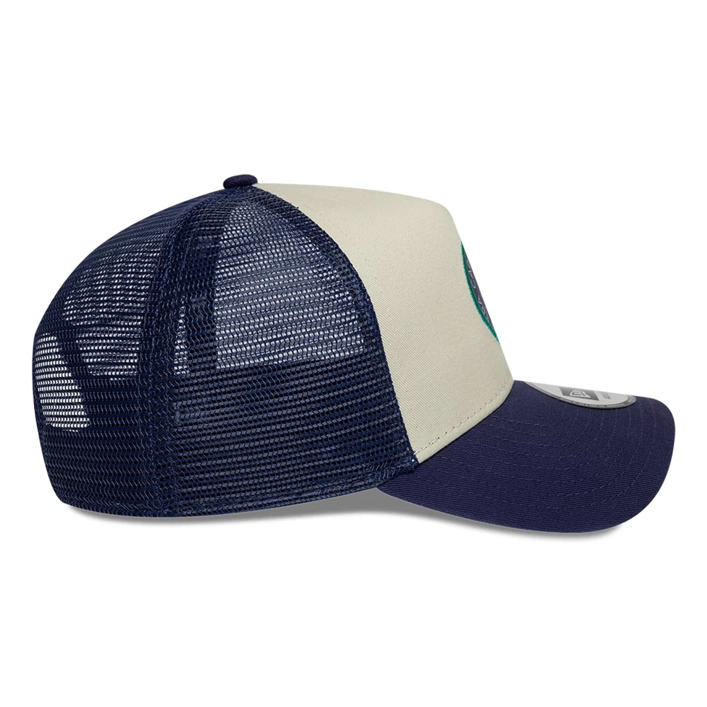 Pictured is this New Era Outdoor Washed 9FORTY A-Frame Trucker Adjustable cap in Navy. 6