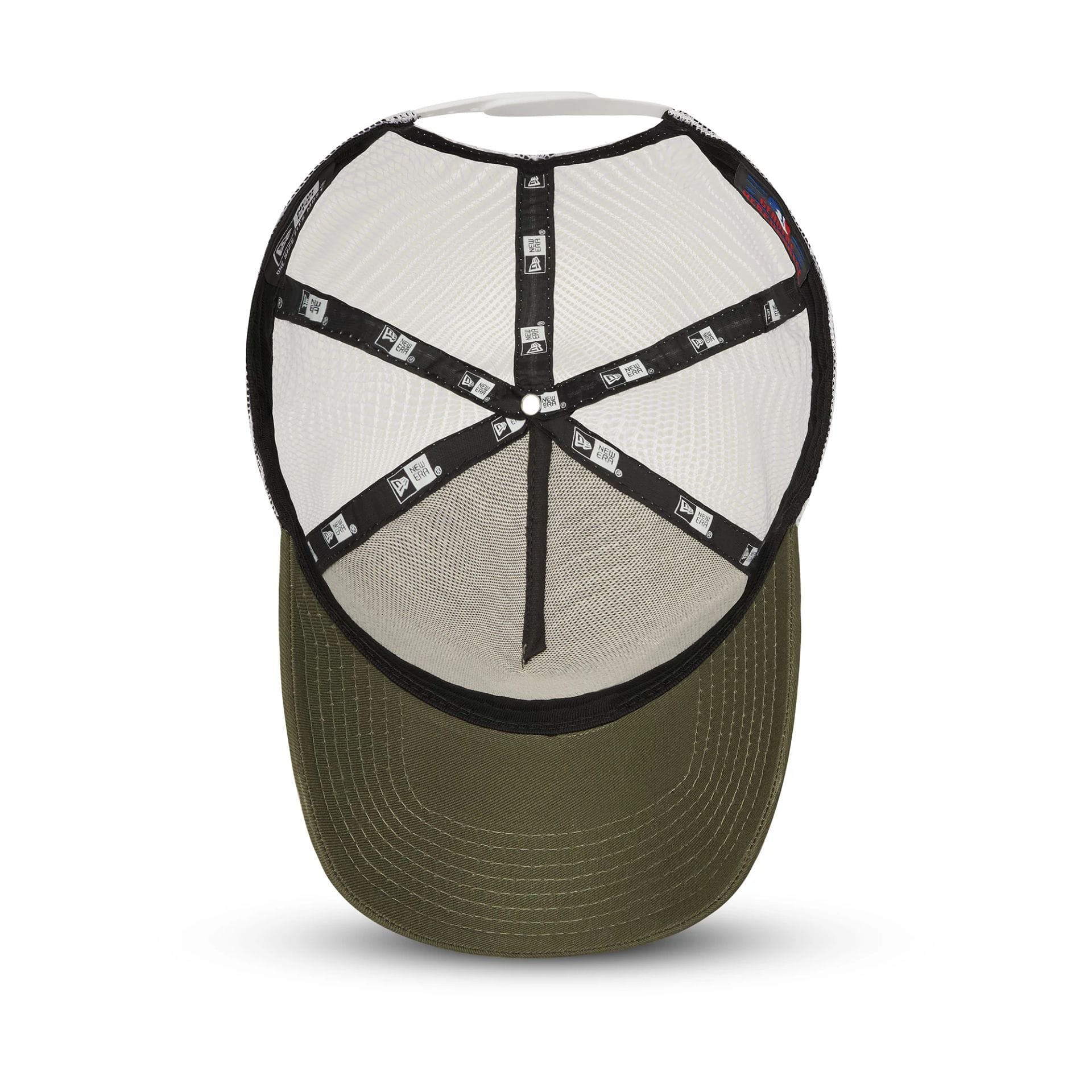This is a New York Yankees Khaki A-Frame Trucker Cap 5