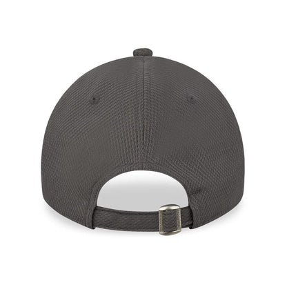 This is a New York Yankees Grey 9FORTY Cap 5
