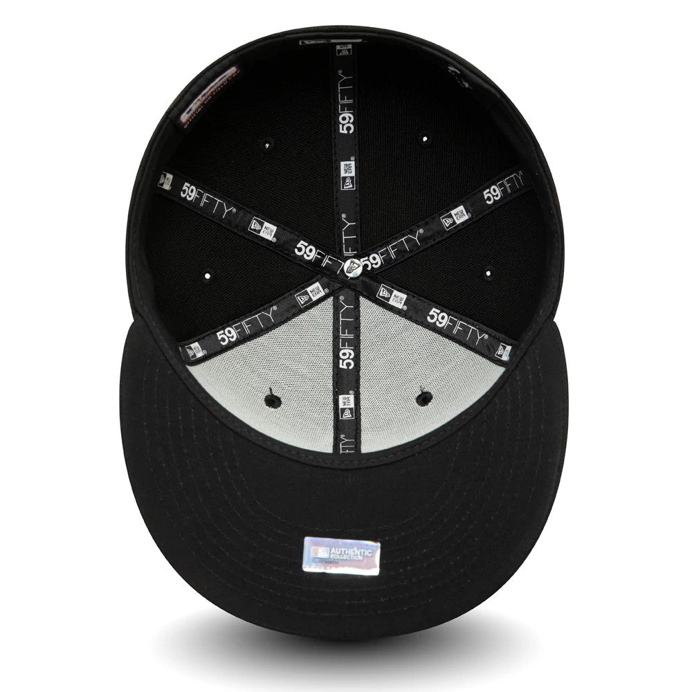This is a Chicago White Sox Authentic On Field Game Black 59FIFTY Cap 6