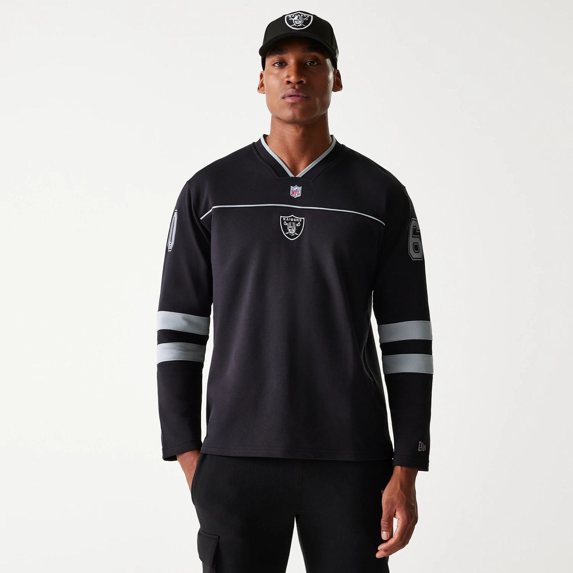 Schwarzes Las Vegas Raiders Korea Longsleeve Shirt New Era Cap DE
