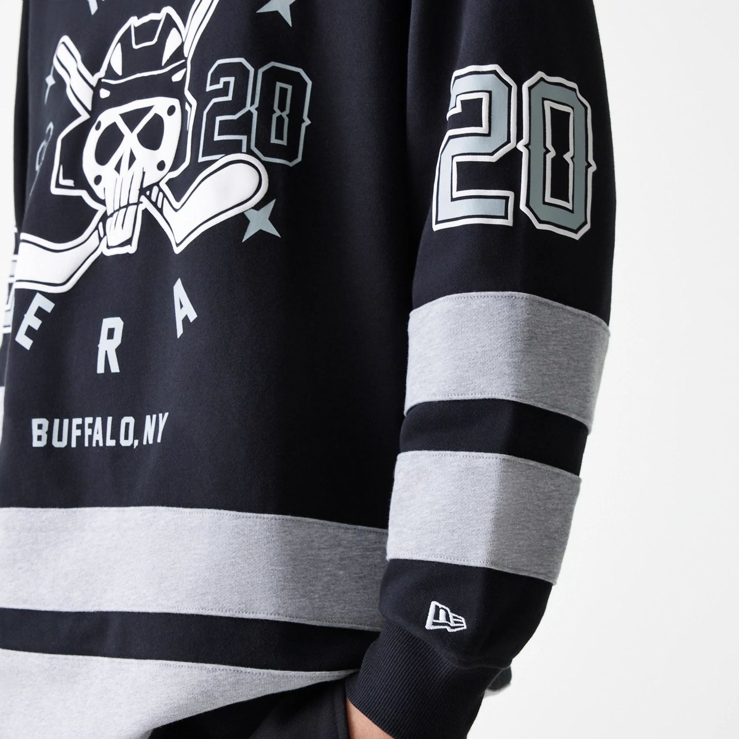 New Era Street Dangle Grey Pullover Hoodie  4