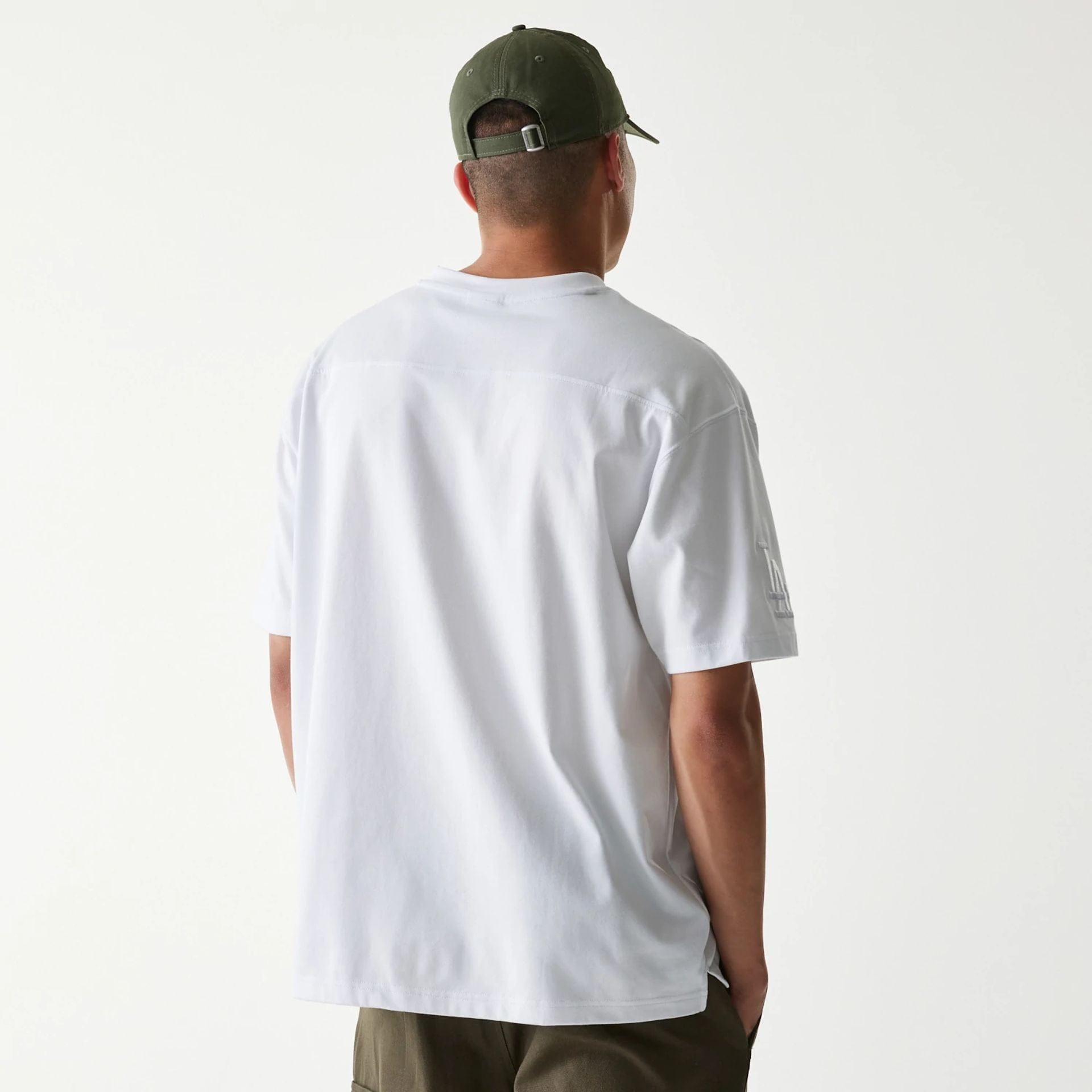 The Male model is wearing LA Dodgers Tonal Pack White T-Shirt 2