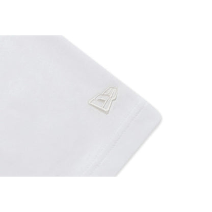 The Male model is wearing LA Dodgers Tonal Pack White T-Shirt 7