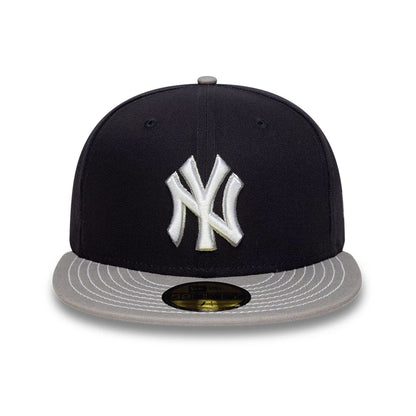 This is a New York Yankees MLB Duck Series Navy 59FIFTY Fitted Cap 3