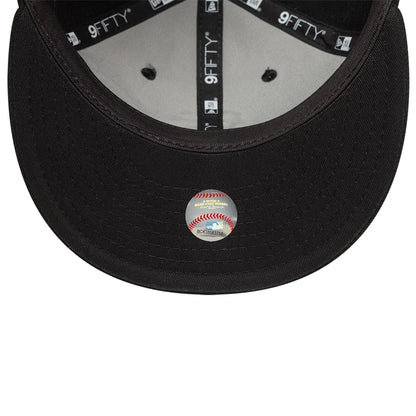 This is a San Francisco Giants MLB X Saint Mxxxxxx Black Retro Crown 9FIFTY Snapback Adjustable Cap 7