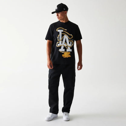 The Male model is wearing LA Dodgers MLB Chain Black Oversized T-Shirt 7