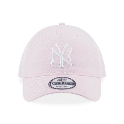 This is a New York Yankees MLB Pastel Pink 9FORTY Adjustable Cap 2
