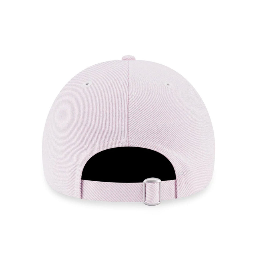 This is a New York Yankees MLB Pastel Pink 9FORTY Adjustable Cap 3