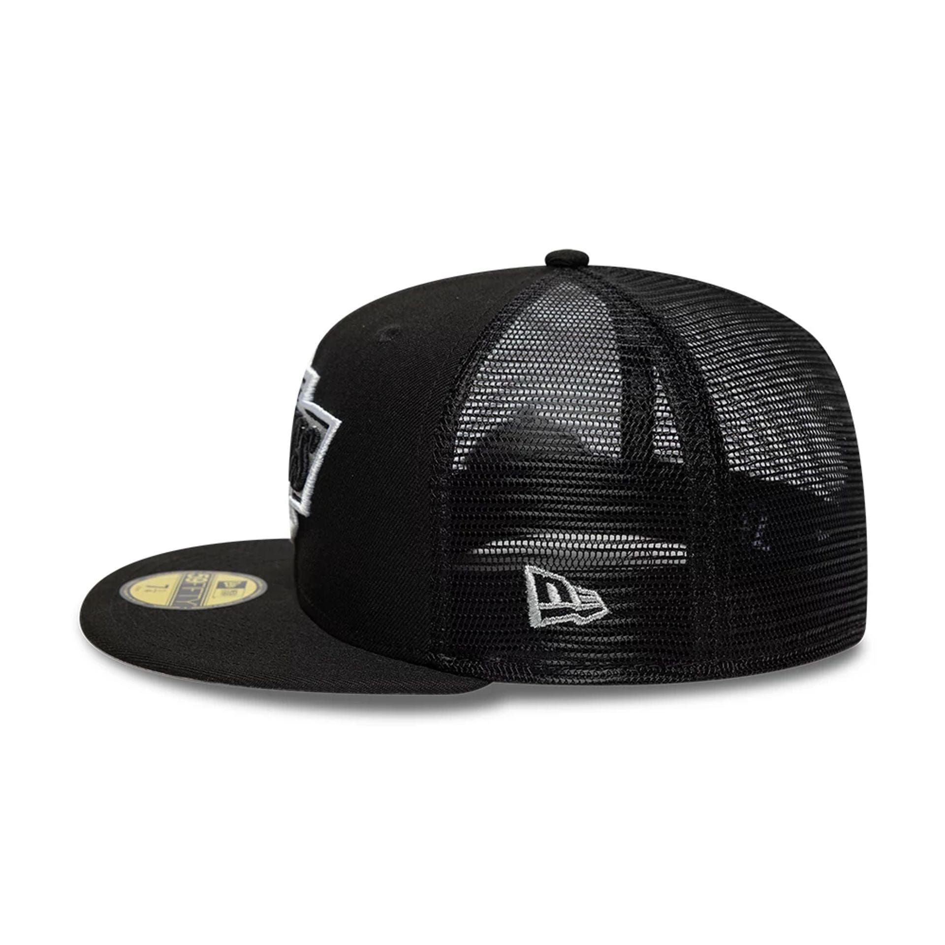 This is a LA Kings NHL Street Culture Black 59FIFTY Fitted Cap 7