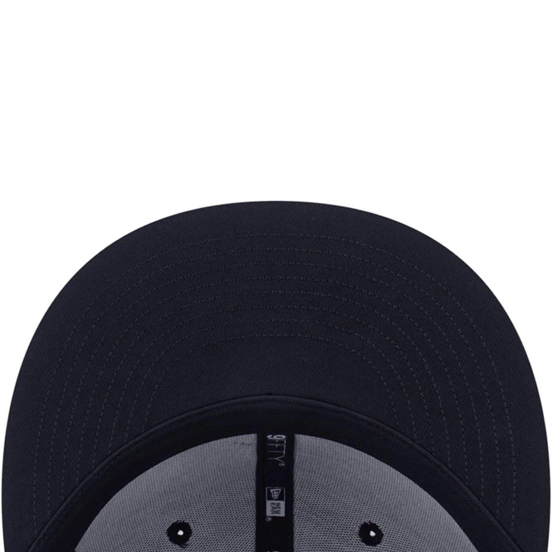 Pictured is this MLB Contrast Stitching LA Dodgers 9FIFTY Snapback cap in black. 6