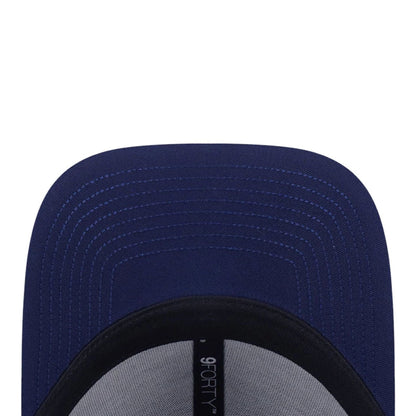 Pictured is this MLB Contrast Stitching New York Mets 9FORTY cap in dark blue. 5