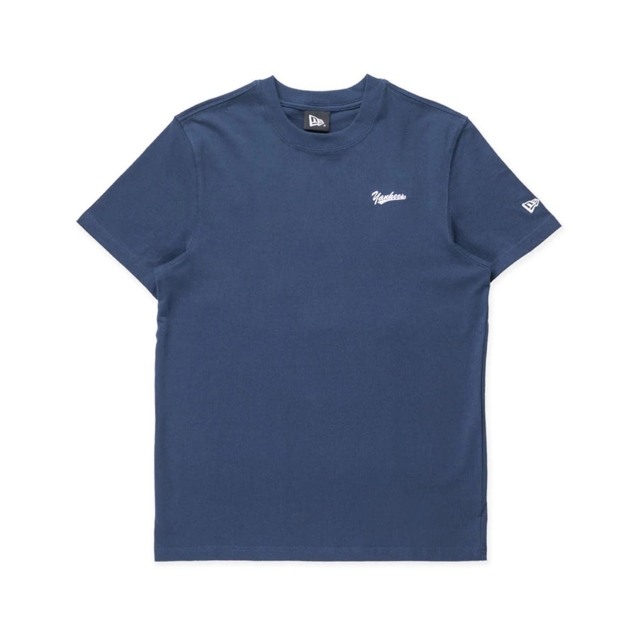 The Male model is wearing New York Yankees MLB Patchwork Blue T-Shirt 1