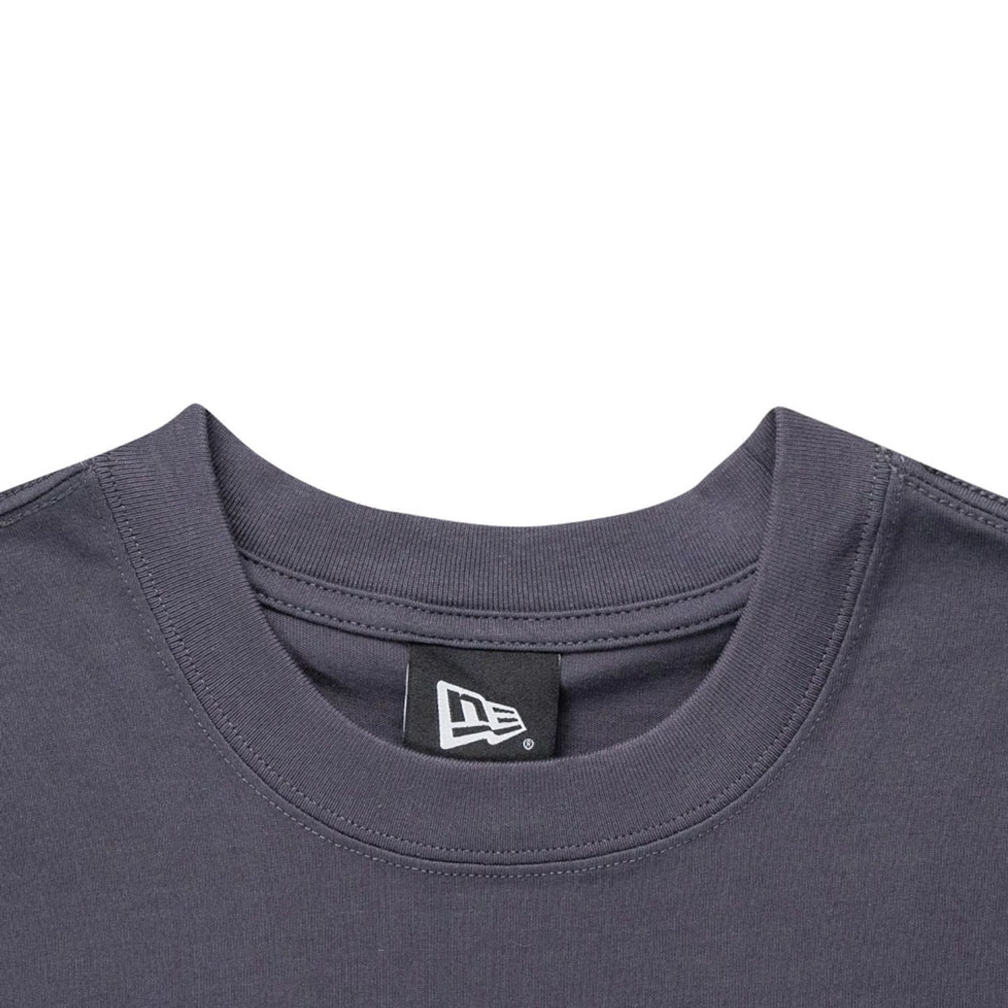 The Male model is wearing LA Dodgers MLB Patchwork Grey T-Shirt 6