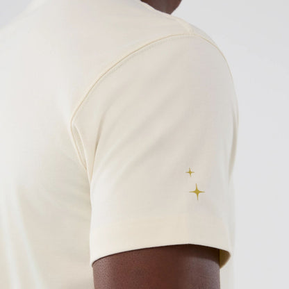 The model is wearing this MLB Cosmic Craft New York Yankees T-Shirt in white. 6