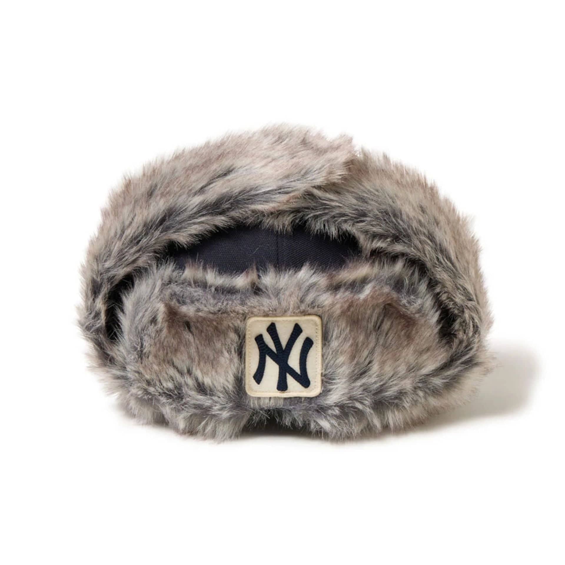 Pictured is this MLB Wool New York Yankees Trapper hat in navy. 2