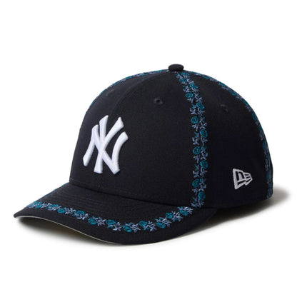 This is a New York Yankees MLB Rose Emblem Navy Low Profile 59FIFTY Fitted Cap 1