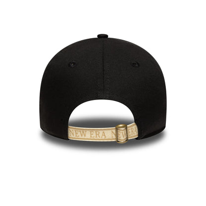 This is a New Era Spare Strap Black 9TWENTY Adjustable Cap 4