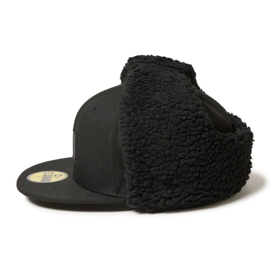 This is a New Era Patch Black Dogear 59FIFTY Fitted Cap 3