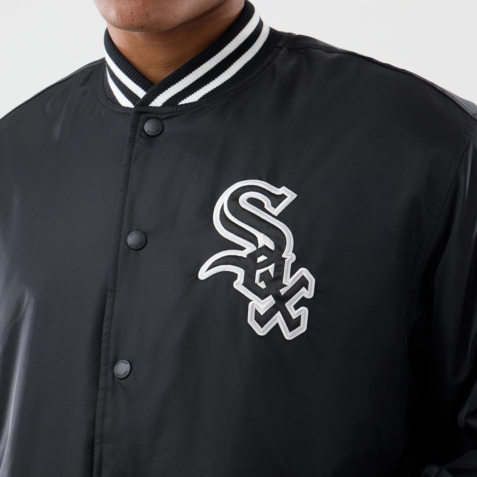 The Male model is wearing Chicago White Sox MLB Authentic Black Stadium Jacket  3