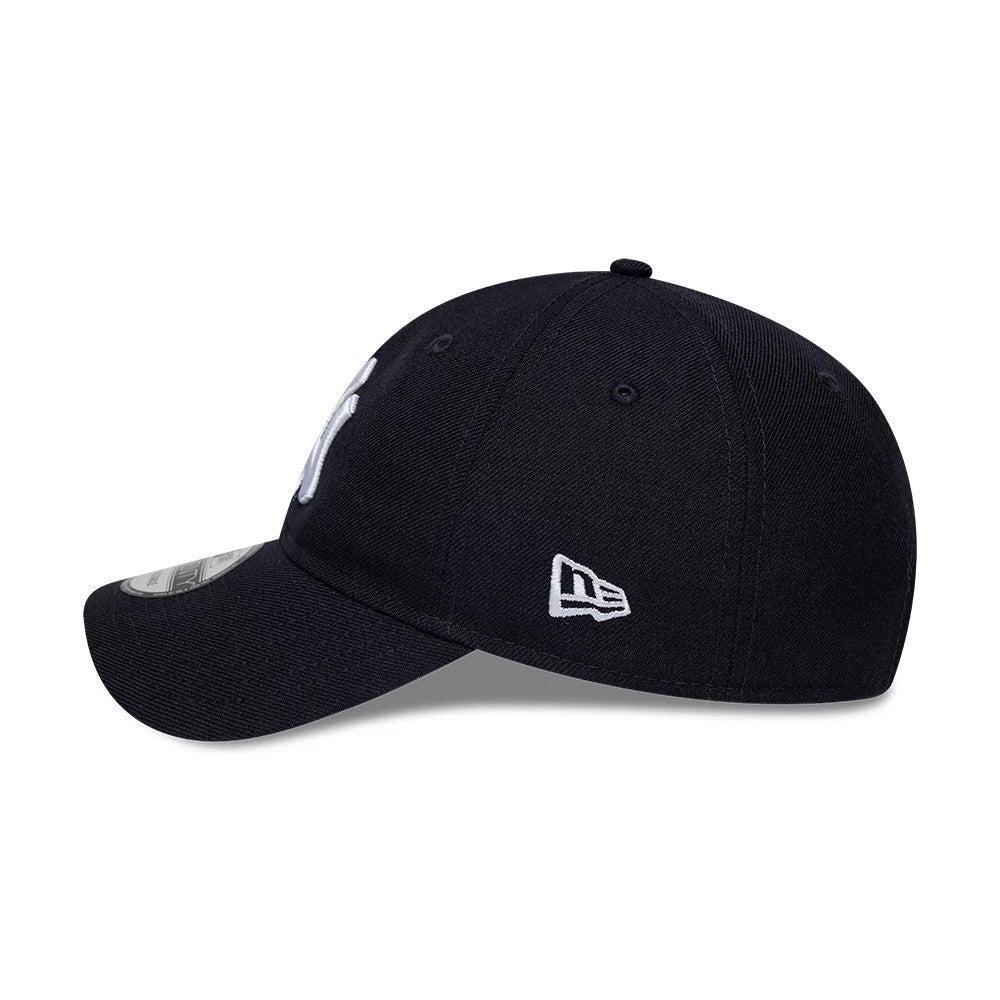 Pictured is this MLB Wool New York Yankees 9TWENTY Adjustable cap in navy. 5