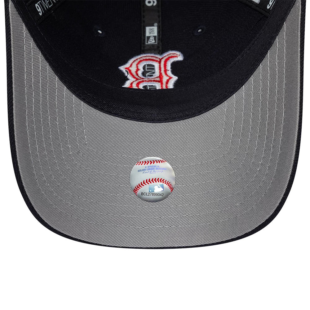 Boston Red Sox MLB Wool Navy New Era 9TWENTY Adjustable Cap, inside view showing the grey undervisor with central holographic sticker, black sweatband, taping with logos, and embroidered Red Sox logo beneath the crown.