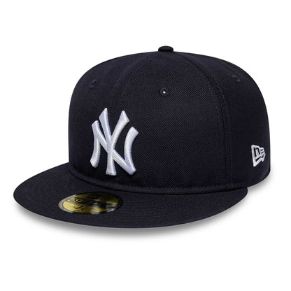 Pictured is this MLB Soft Buckram New York Yankees 59FIFTY Fitted cap in navy. 1