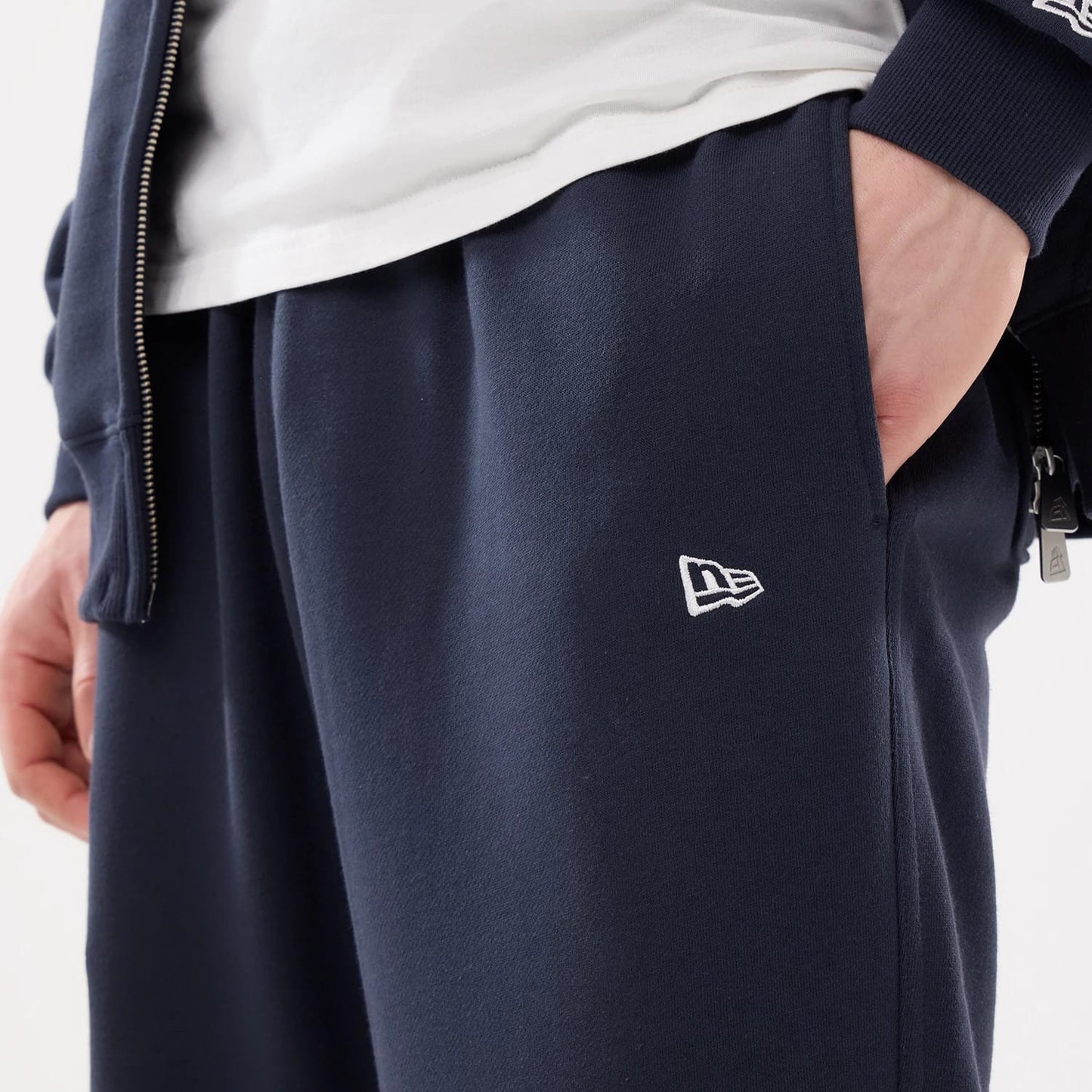 The model is wearing this MLB Comfort New York Yankees Joggers in blue. 7