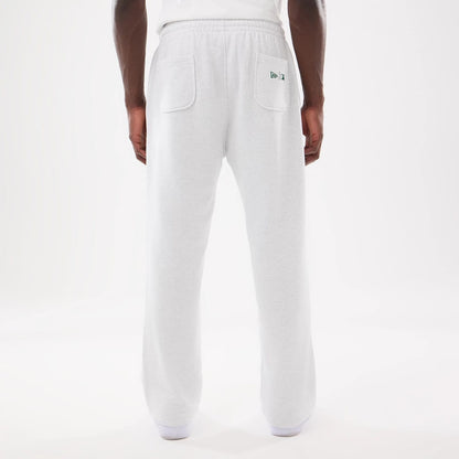 The model is wearing this MLB Comfort LA Dodgers Joggers in grey. 2