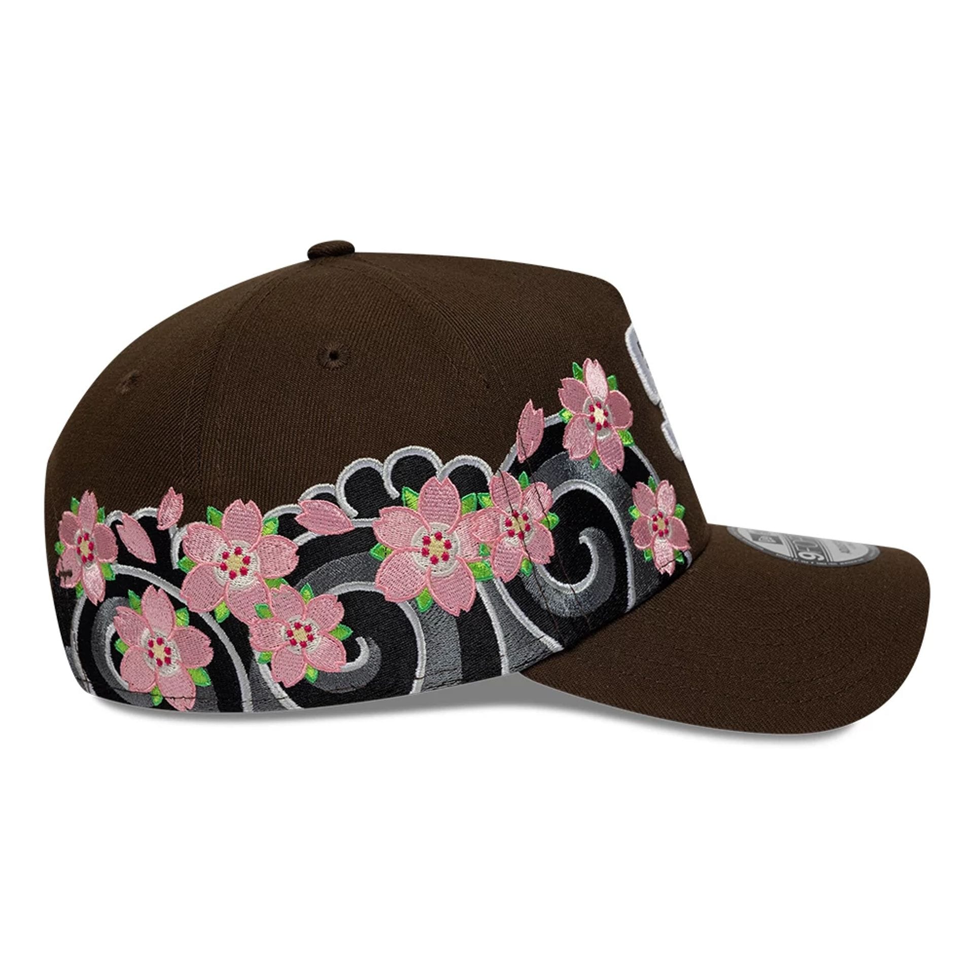 Pictured is this MLB Sakura San Diego Padres 9FORTY A-Frame cap in dark brown. 5