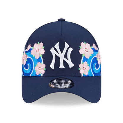 Pictured is this MLB Sakura New York Yankees 9FORTY A-Frame cap in dark blue. 2